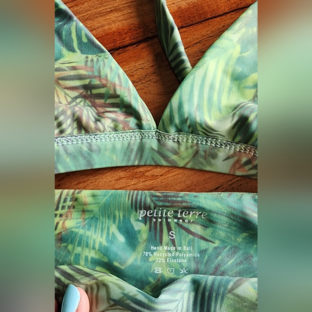 Bathing suit bundle - Picture 7 of 7